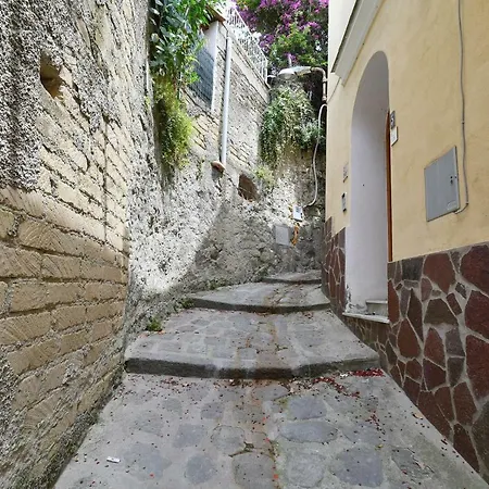 Holiday home Casa Partenope *